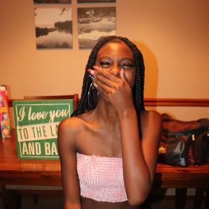 Meet your Posher, Alyssa